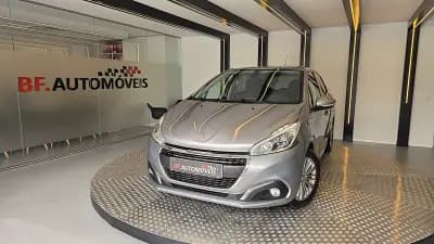 Sell Peugeot 208 2019 - 9900 EUR, 179951 km - AUTO.MOTO.pt