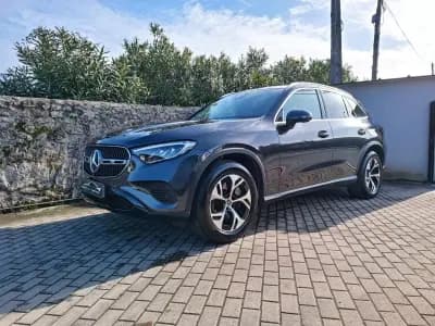 Sell Mercedes-Benz GLC 300 2023 - 59999 EUR, 21000 km - AUTO.MOTO.pt