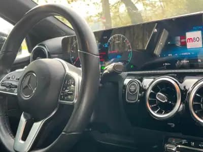 Sell Mercedes-Benz A 250 2021 - 25900 EUR, 98000 km - AUTO.MOTO.pt