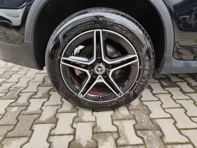 Vendo Mercedes-Benz GLC 300 2021 - 47900 EUR, 64000 km - AUTO.MOTO.pt