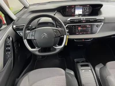 Vendo Citroën Grand C4 Spacetourer 2021 - 22490 EUR, 84915 km - AUTO.MOTO.pt