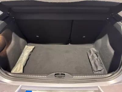 Vendo Citroën C3 2021 - 14750 EUR, 70231 km - AUTO.MOTO.pt