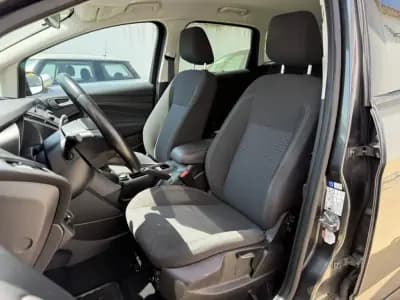 Vendo Ford C-Max 2016 - 12995 EUR, 185000 km - AUTO.MOTO.pt