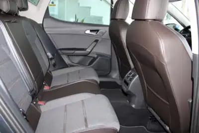 Vendo SEAT Leon 2021 - 18900 EUR, 136631 km - AUTO.MOTO.pt