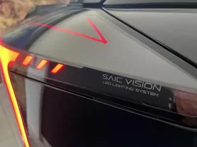 Vendo MG MG4 2023 - 19600 EUR, 23467 km - AUTO.MOTO.pt