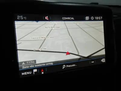 Sell Peugeot 2008 2018 - 11500 EUR, 85000 km - AUTO.MOTO.pt