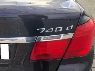 Vendo BMW 740 2012 - 16999 EUR, 320000 km - AUTO.MOTO.pt