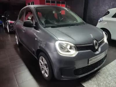 Sell Renault Twingo 2021 - 9900 EUR, 100000 km - AUTO.MOTO.pt