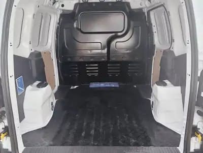 Sell Ford Transit Courier 2020 - 10990 EUR, 129167 km - AUTO.MOTO.pt