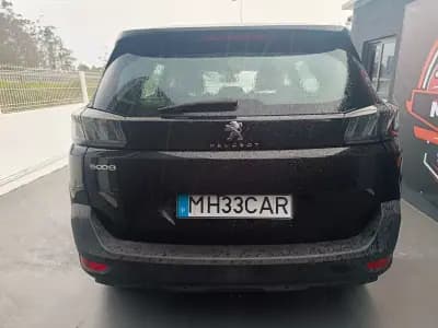 Vendo Peugeot 5008 2021 - 19900 EUR, 128209 km - AUTO.MOTO.pt