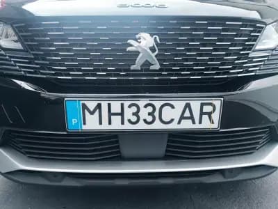 Vendo Peugeot 5008 2021 - 19900 EUR, 128209 km - AUTO.MOTO.pt