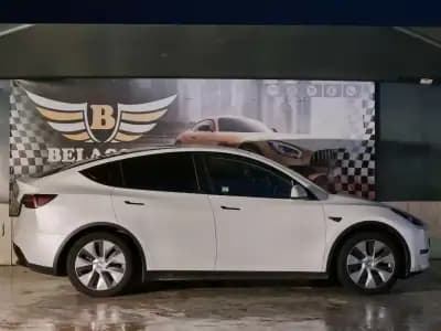 Sell Tesla Model Y 2023 - 31900 EUR, 55000 km - AUTO.MOTO.pt