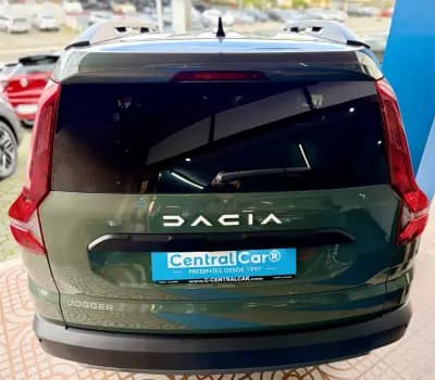 Sell Dacia Jogger 2023 - 17950 EUR, 69000 km - AUTO.MOTO.pt
