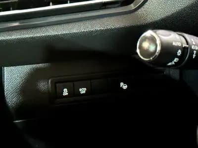 Sell Peugeot 308 SW 2015 - 13500 EUR, 199202 km - AUTO.MOTO.pt