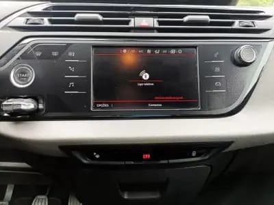 Sell Citroën C4 Spacetourer 2019 - 19900 EUR, 90359 km - AUTO.MOTO.pt