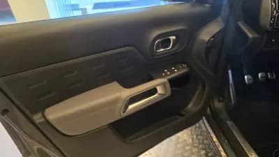 Sell Citroën C5 Aircross 2019 - 15900 EUR, 144013 km - AUTO.MOTO.pt