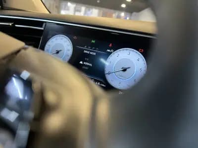 Vendo Hyundai Tucson 2024 - 31990 EUR, 24000 km - AUTO.MOTO.pt