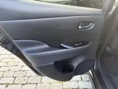 Vendo Nissan Leaf 2018 - 13999 EUR, 69000 km - AUTO.MOTO.pt