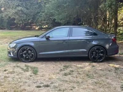 Sell Audi A3 Limousine 2017 - 16990 EUR, 203000 km - AUTO.MOTO.pt