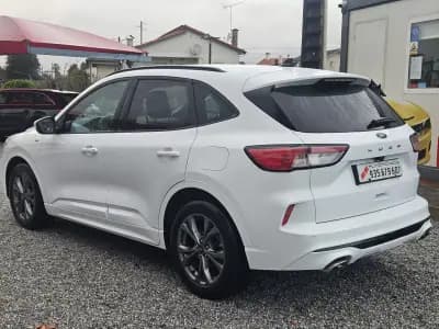 Vendo Ford Kuga 2022 - 18800 EUR, 129800 km - AUTO.MOTO.pt