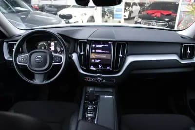 Sell Volvo XC 60 2021 - 31900 EUR, 121360 km - AUTO.MOTO.pt