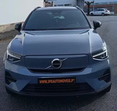 Sell Volvo XC 40 2022 - 27990 EUR, 76000 km - AUTO.MOTO.pt