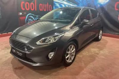 Vendo Ford Fiesta 2021 - 13999 EUR, 80000 km - AUTO.MOTO.pt