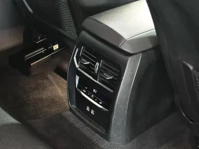 Sell BMW 318 2021 - 23900 EUR, 180484 km - AUTO.MOTO.pt