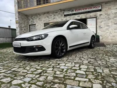 Vendo Volkswagen Scirocco 2010 - 10900 EUR, 189000 km - AUTO.MOTO.pt