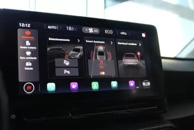 Vendo SEAT Leon 2021 - 18900 EUR, 136631 km - AUTO.MOTO.pt