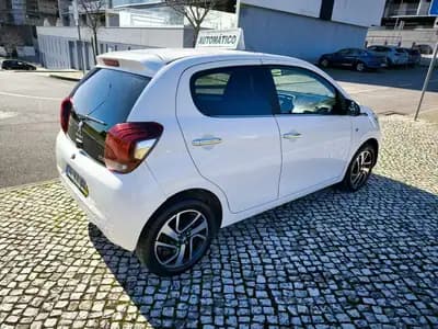 Vendo Peugeot 108 2018 - 9999 EUR, 180453 km - AUTO.MOTO.pt