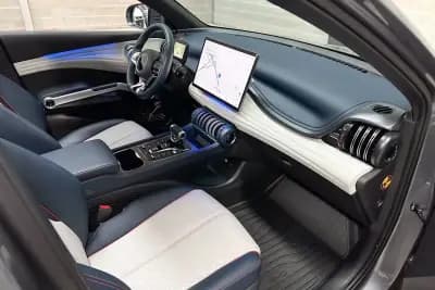 Vendo BYD Atto 3 2023 - 26450 EUR, 23501 km - AUTO.MOTO.pt