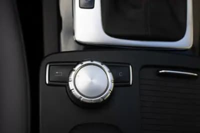 Vendo Mercedes-Benz C 220 2012 - 15990 EUR, 216000 km - AUTO.MOTO.pt