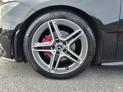 Vendo Mercedes-Benz CLA 180 2020 - 31990 EUR, 97000 km - AUTO.MOTO.pt