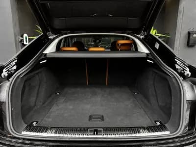 Sell Audi Q8 e-Tron Sportback 2024 - 59990 EUR, 24200 km - AUTO.MOTO.pt