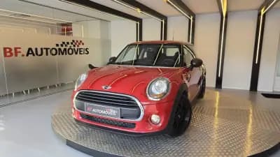 Vendo MINI One 2015 - 10900 EUR, 134360 km - AUTO.MOTO.pt