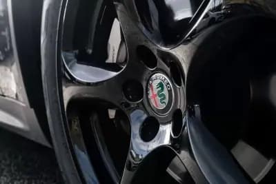 Vendo Alfa Romeo Stelvio 2019 - 29400 EUR, 89000 km - AUTO.MOTO.pt