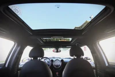 Sell MINI Countryman 2011 - 12990 EUR, 197000 km - AUTO.MOTO.pt