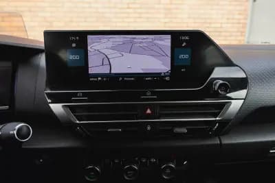 Vendo Citroën C4 2022 - 16950 EUR, 81250 km - AUTO.MOTO.pt