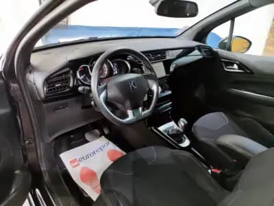 Vendo DS DS3 2018 - 11990 EUR, 53000 km - AUTO.MOTO.pt