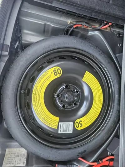 Vendo Audi A4 Avant 2018 - 22800 EUR, 104924 km - AUTO.MOTO.pt