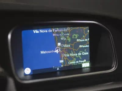 Sell Volvo V40 2015 - 13990 EUR, 147000 km - AUTO.MOTO.pt