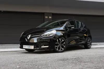 Vendo Renault Clio 2017 - 12250 EUR, 98000 km - AUTO.MOTO.pt