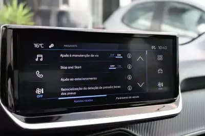 Sell Peugeot 208 2024 - 17750 EUR, 25295 km - AUTO.MOTO.pt