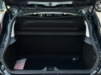 Sell Renault Clio 2018 - 11950 EUR, 88000 km - AUTO.MOTO.pt