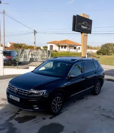 Sell Volkswagen Tiguan Allspace 2018 - 29890 EUR, 105000 km - AUTO.MOTO.pt