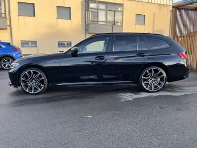 Vendo BMW 320 2021 - 31950 EUR, 80000 km - AUTO.MOTO.pt