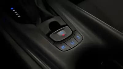 Vendo Toyota C-HR 2022 - 23990 EUR, 137566 km - AUTO.MOTO.pt