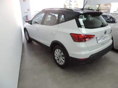 Sell SEAT Arona 2022 - 13950 EUR, 84300 km - AUTO.MOTO.pt