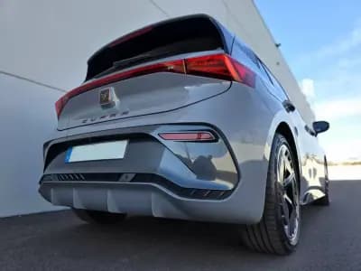 Vendo Cupra Born 2024 - 32400 EUR, 12000 km - AUTO.MOTO.pt